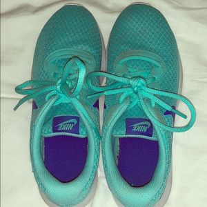 Turqoise nike shoes